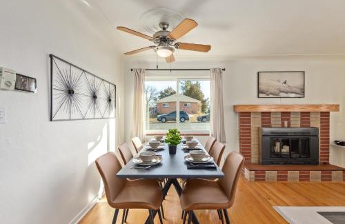 Littleton House | NEW! 1958 Chic Mid-Mod House