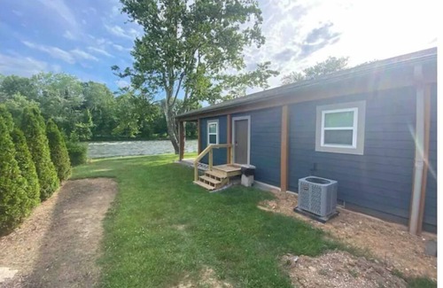 Elizabethton Cabin | New! 1BR on Watauga River near Watauga Lake