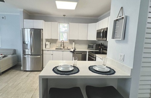 Tavernier House | New 2/1 Remodeled Cozy Home in Tavernier Key