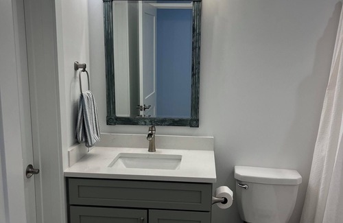Grand Haven Condo | New 2 bed/2 bath 1,900sqft condo, 1 block from channel, 3 blocks to dtown.