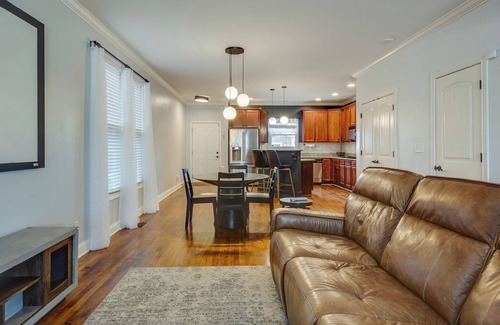 Hope Gardens House | NEW 2 Bedr Downtown Nash Home w/5 Star Host! 5 Minutes from Broadway