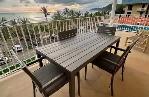 Cerro Plano Condo | NEW 2 bedroom, 2 bathroom Oceanfront Condo -Jaco Beach, Costa Rica