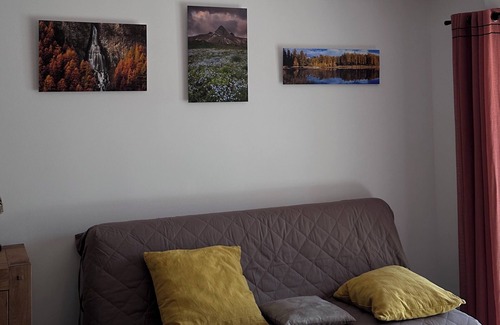 Embrun Apartment | NEW 2 person apartment Embrun in quiet residence