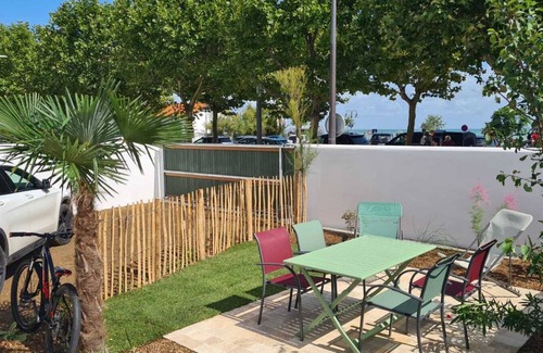 La Flotte Apartment | New 2-room apartment with sea view