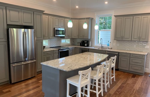 Country Club Estates House | New 2019 -6Bed/6 1/2Bath House 3 1/2 Blocks To Beach - Fri To Fri Rentals