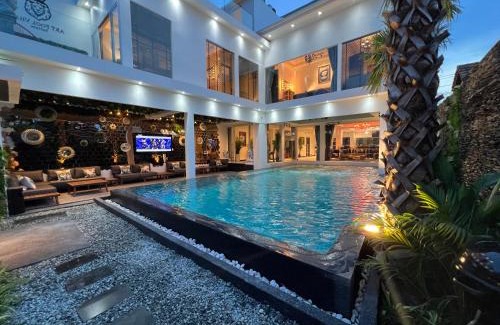 South Pattaya Villa | NEW 2022 Grand Deluxe ART Pool Villa