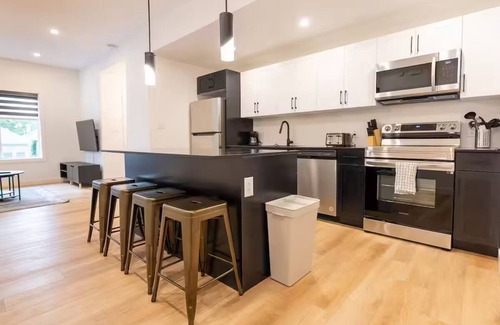 St. James House | NEW! 2022 House Build 3BR
