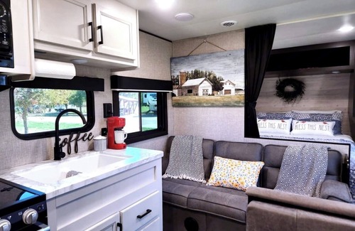 Pine Ridge House | New 2023 Jayco Jay Flight RV Fully Furnished with Full hook-ups already set up!