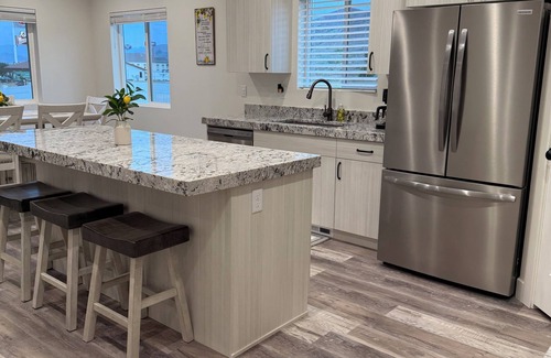 Richfield House | NEW 2025 3-bedroom 2.5 bath twin home in Richfield Utah with 2 car garage