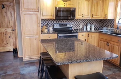 Todd Cabin | NEW 2025 LOWER PRICING! REAL log home! Kid/Family friendly cabin! Come ski WNC!