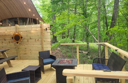 Todd Cabin | NEW 2025 LOWER PRICING! REAL log home! Kid/Family friendly cabin! Come ski WNC!