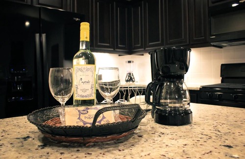 Cedar Park House | NEW 2BR Austin Home, Convenient, Comfy, Central, Homie!