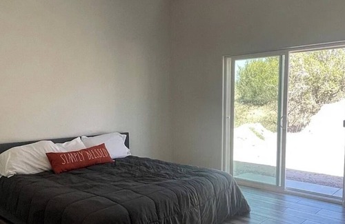 Rio Rico House | NEW 3/2 WITH BEAUTIFUL SUNSETS, MOUNTAIN VIEWS, AND ALL YOU NEED TO RELAX!