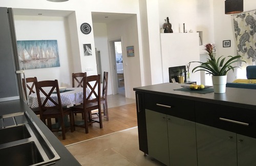 Petrovija House | New 3 bedroom, detached Holiday Home *, close to the sea