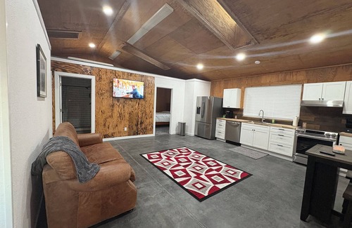 Grant County House | New 3-bedroom house on the Sage Hills Golf course in Warden