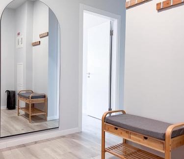 Machico Apartment | New 3 Bedroom Luxury Family Apartment - Airco, King Size Beds, Fully equipped kitchen, Balcony, Washingmachine, 2 bathrooms, Free parking, Fast Internet, 142m2