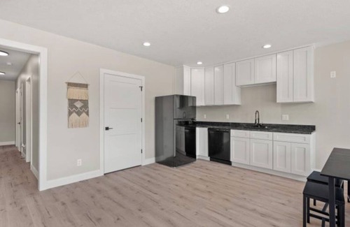 Lava Hot Springs Apartment | New 3-bedroom in delightful Lava Hot Springs. Bottom unit.