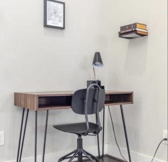 Northside Apartment | NEW, 3 Bedrooom Townhome In Downtown Houston Near Stadiums and Med Center