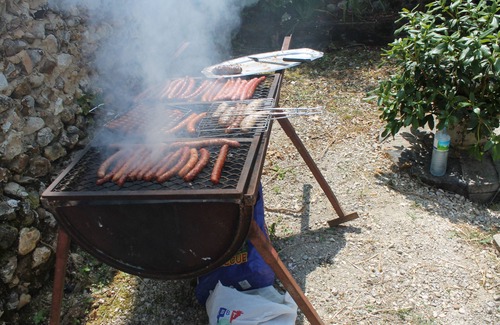 Bellechaume Apartment | NEW 3 IN 1 HOLIDAY CONCEPT: GITE, ANTILLAIS TRAITEUR, ACTIVITIES
