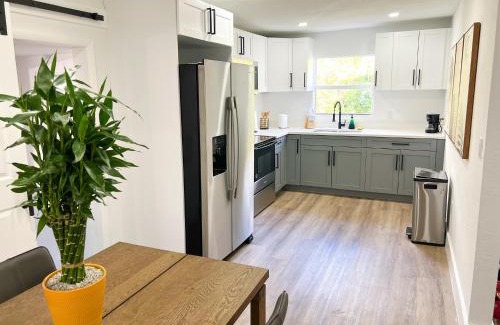 Liberty City House | New 3Bedroom 2Bathroom Private Home