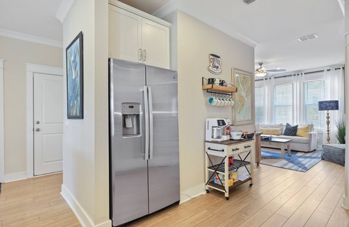 Palmetto Dunes House | New 4 bedroom Luxury Beach Home Minutes from Beaches, Pool, Spa, Golf Cart Bikes