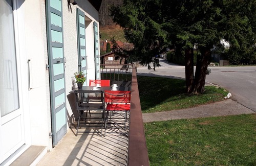 Thones Apartment | New 4 * Cozy apartment in house between Lake Annecy & Stations des Aravis