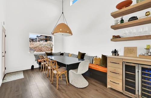 Eden House | NEW 5 Bedroom House Eden Powder Mountain Views & Golfing