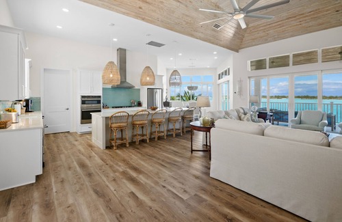 Hartswell House | New 5 BR Luxury Home with Dock, Pool, Spa & Beach on Moriah Harbour