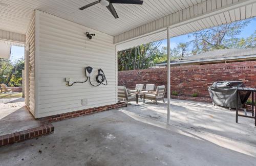 Augusta Villa | NEW 5 Star Luxury-Masters-Hot Tub-Fire Pit-EV Char