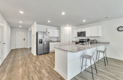 Rocky Mount House | NEW! 5BR Pet Friendly Retreat with Garage Parking