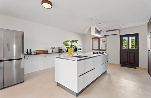 Santa Cruz House | NEW - 6BR 4BA Big Villa - Casibari Residence