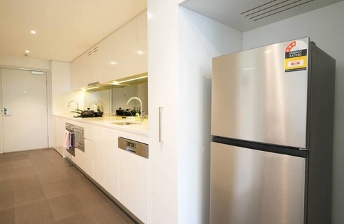 Wentworth Point Apartment | New! Adorable One Bedroom Apt in heart of WWP
