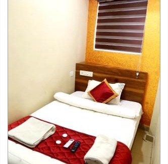 Ernakulam South Hotel | New Aliyans Hotel & Restaurant