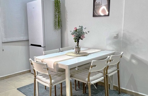 Carabanchel Apartment | New Alojamiento en Madrid. Cerca de Madrid-río