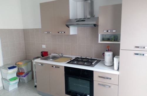 San Giovanni Teatino Apartment | New and bright apartment 10 minutes from Pescara