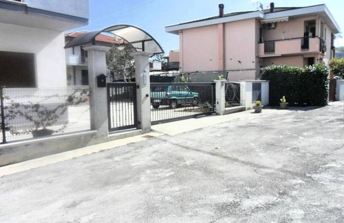 San Giovanni Teatino Apartment | New and bright apartment 10 minutes from Pescara