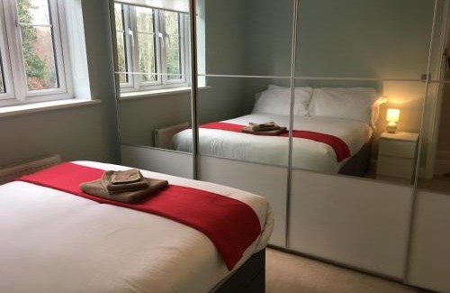 Andover House | New and Comfortable with Parking
