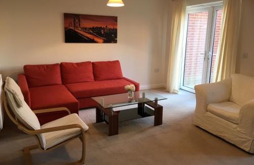Andover House | New and Comfortable with Parking