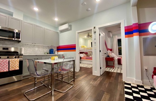 West Side Apartment | New and modern apartment 20 minutes from New York