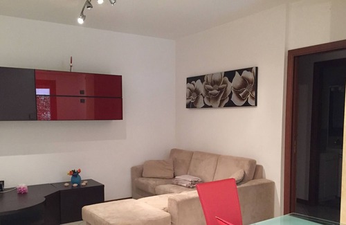 Caerano di San Marco Apartment | New apartment with garden, convenient to services
