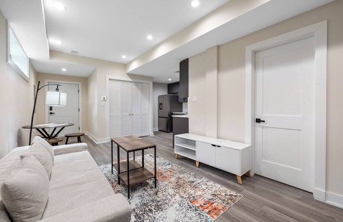Northwest Apartment | New Apartment 2BR near public transportation