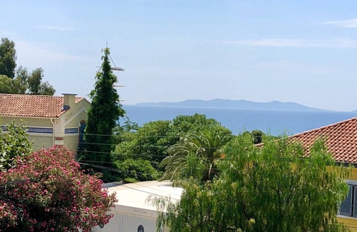 Le Lavandou Apartment | New apartment at 200 m Beach La Fossette -View Sea from all rooms