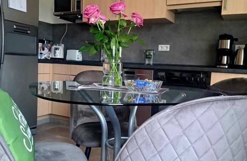 Dhron Apartment | NEW! Apartment at the old bakery