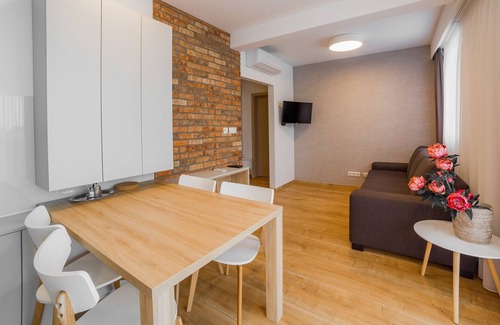 Senec Apartment | New apartment by the Sunny Lakes suitable for business trips or vacation rentals