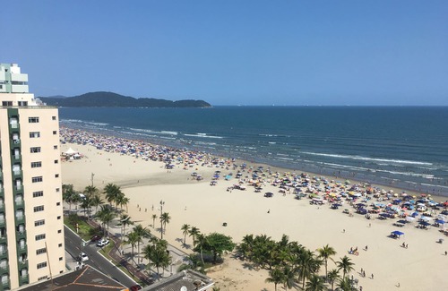 Aviacao Apartment | New Apartment in Aviation Seafront Building w/BBQ and Wi-Fi