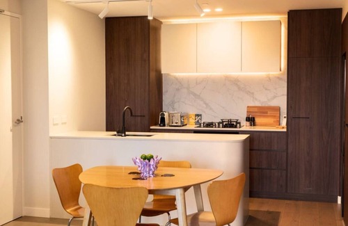 Lyneham Apartment | New apartment in Dickson.nn