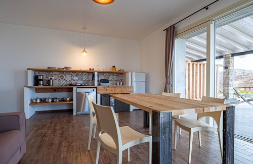 Tignale Apartment | New apartment in small reality with large terrace overlooking Lake Garda/Monti