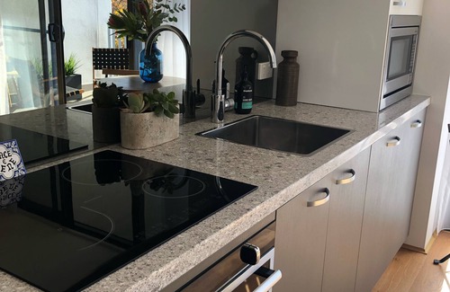 Fremantle Apartment | New apartment in the historic West End close to cafes bars and restaurants.