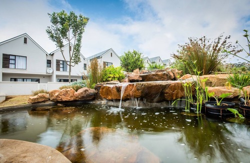 Gillitts Apartment | New Apartment in the Prestigious Emberton Estate