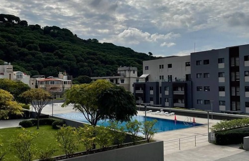 Duhur ash Shuwayr House | New apartment in Tilal Fanar resort, pools,Tennis